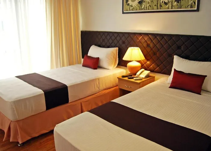 Hotel Capitol Hotel&suites 3*