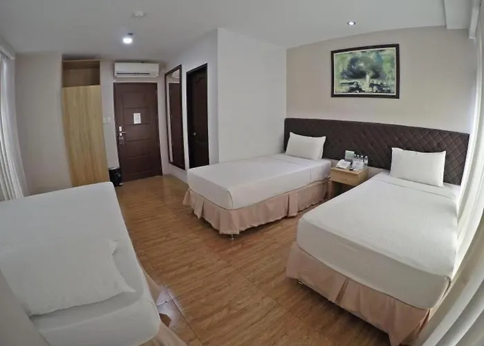 Capitol Hotel&suites 3*