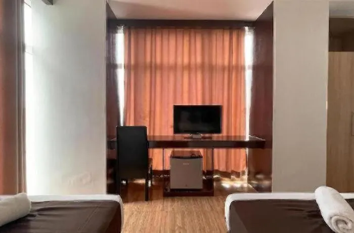 Hotel Capitol Hotel&suites