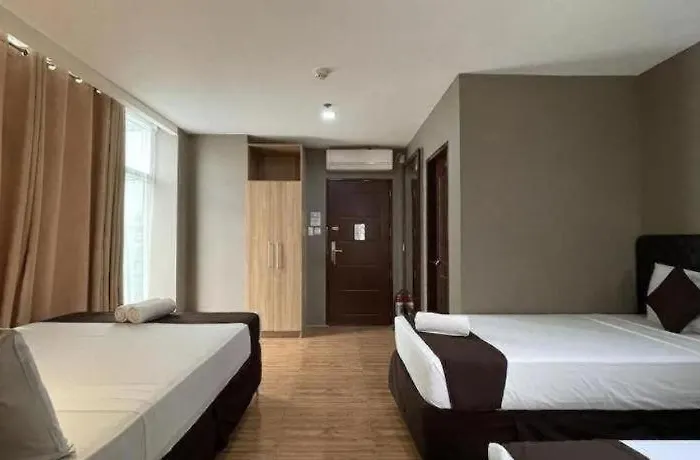 Hotel Capitol And Cebu