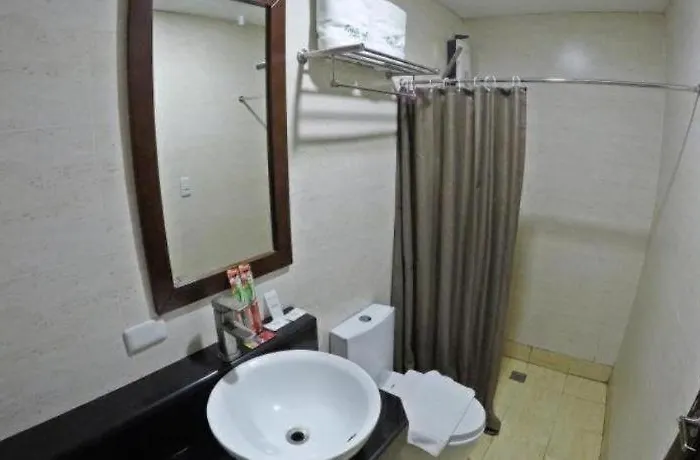 Capitol Hotel&suites Cebu