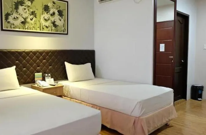 Hotel Capitol And Cebu