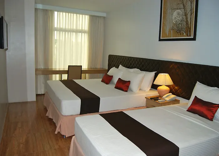 Hotel Capitol And Cebu