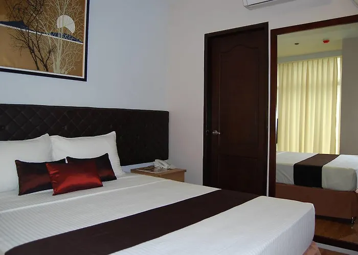 Capitol And 3* Cebu